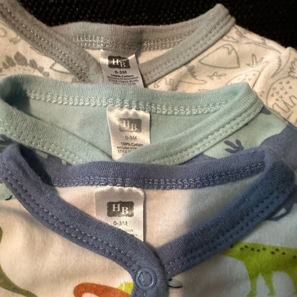 3-piece footies for boys. 0-3 months. Dinosaur theme.